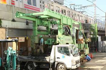 鉄道沿線基礎工事